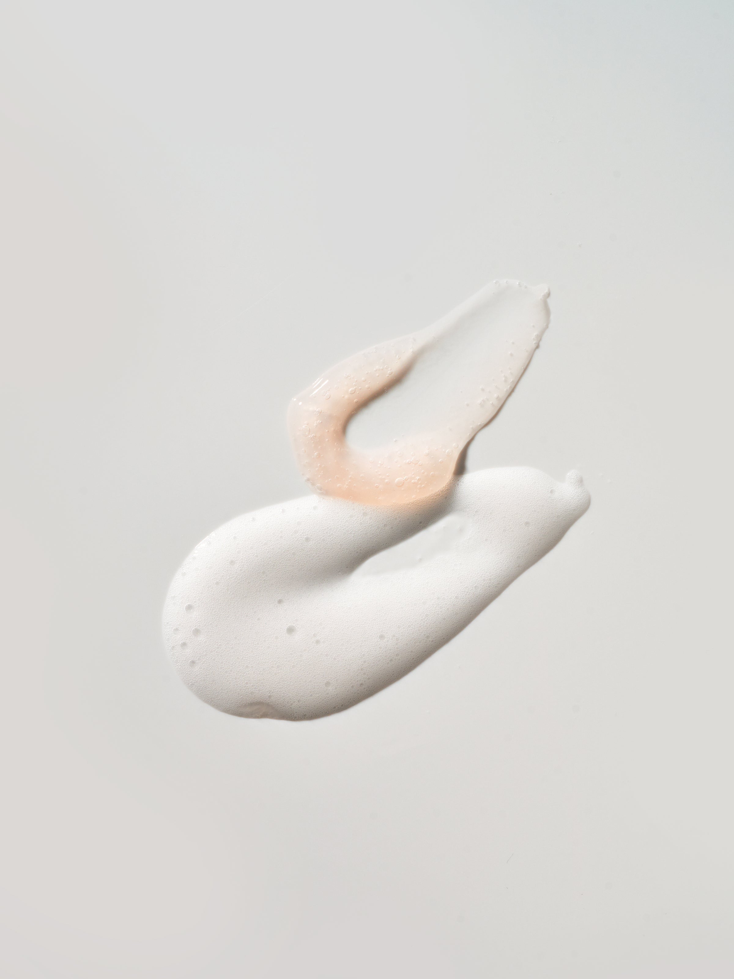HERBIVORE BOTANICALS Pink Cloud Creamy Jelly Cleanser Swatch