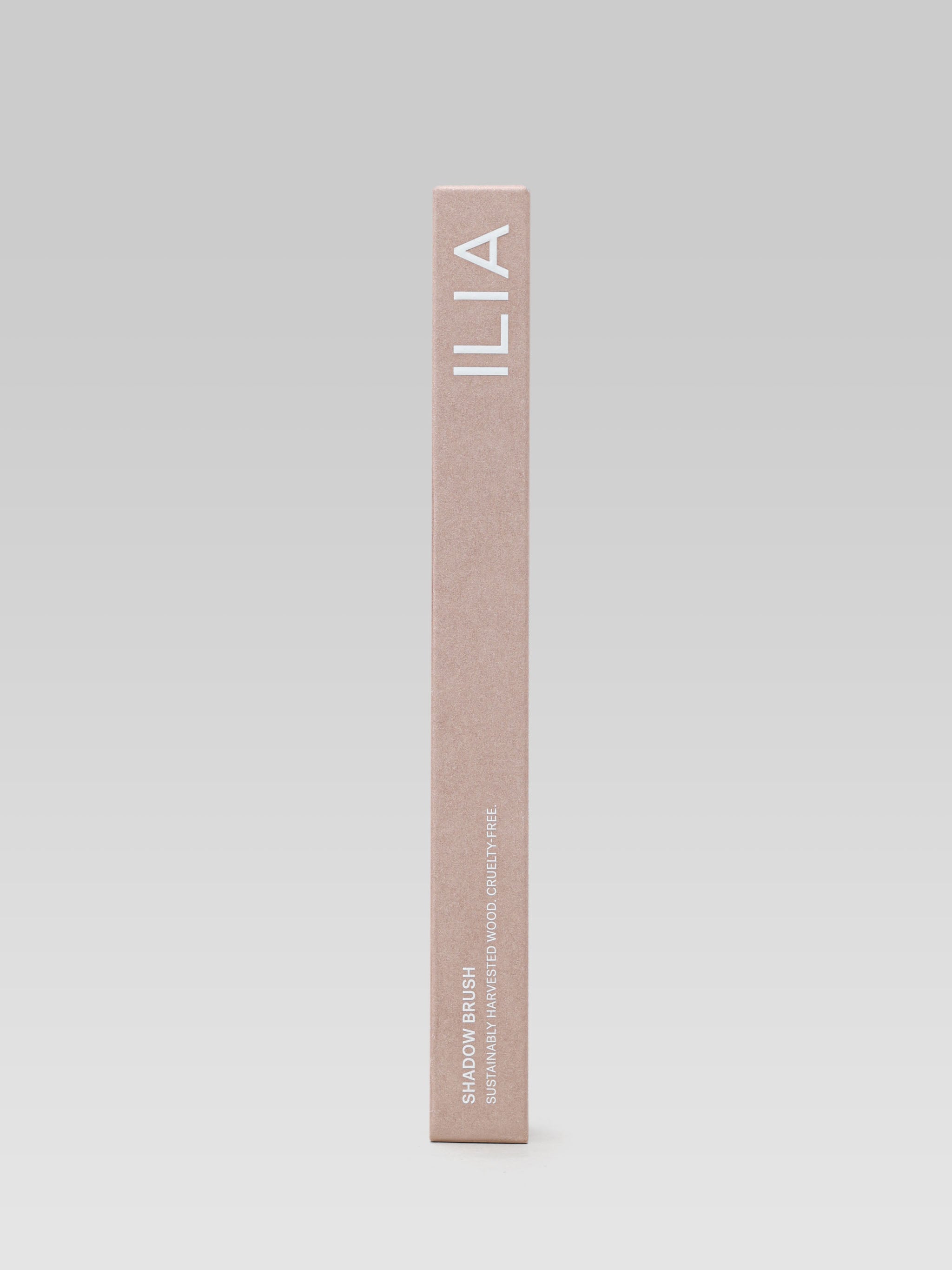 ILIA BEAUTY Shadow Brush packaging