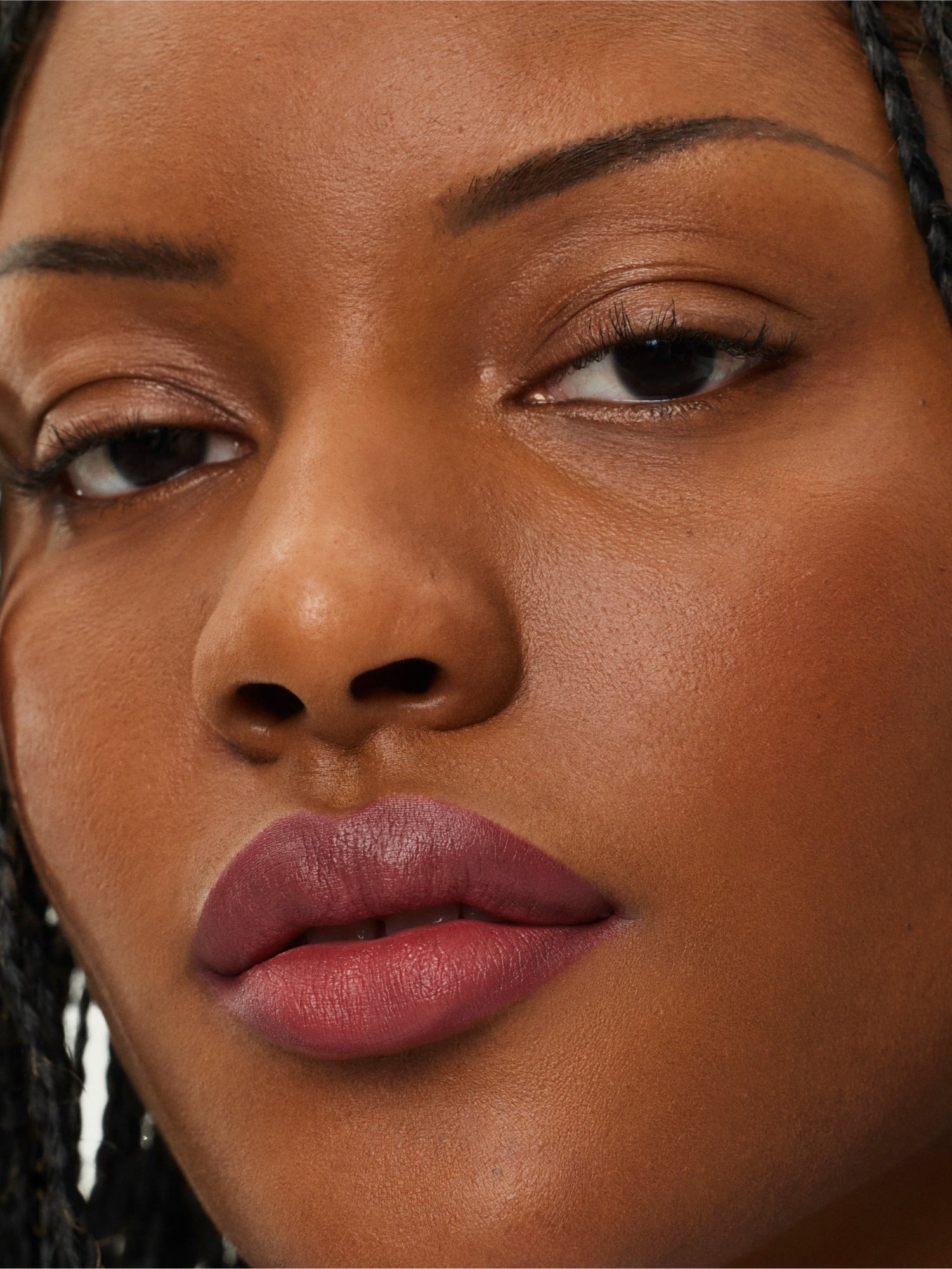 ILIA BEAUTY Lip Sketch Hydrating Crayon in Gala Product Image