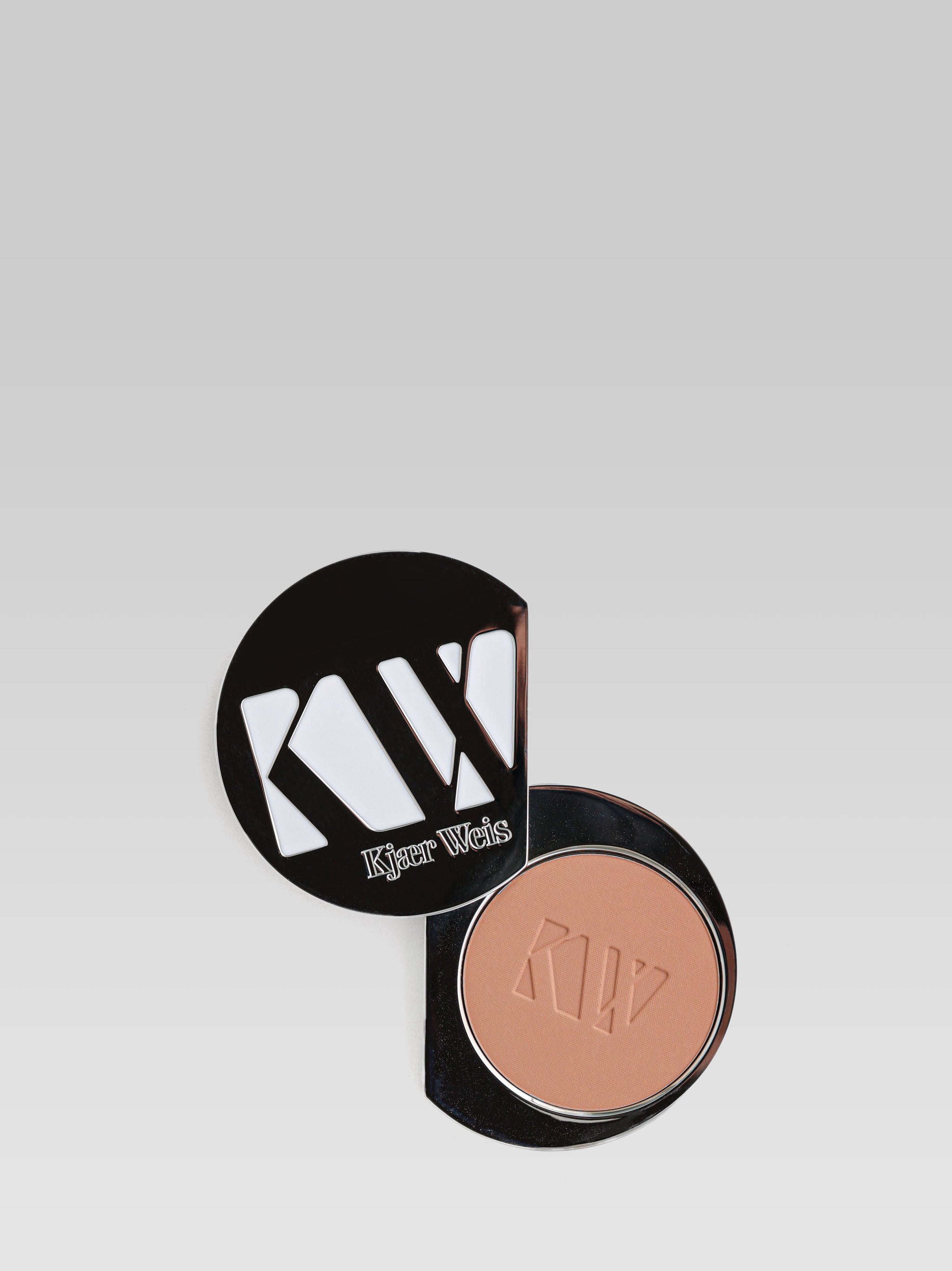 KJAER WEIS Pressed Powder in Faint product shot