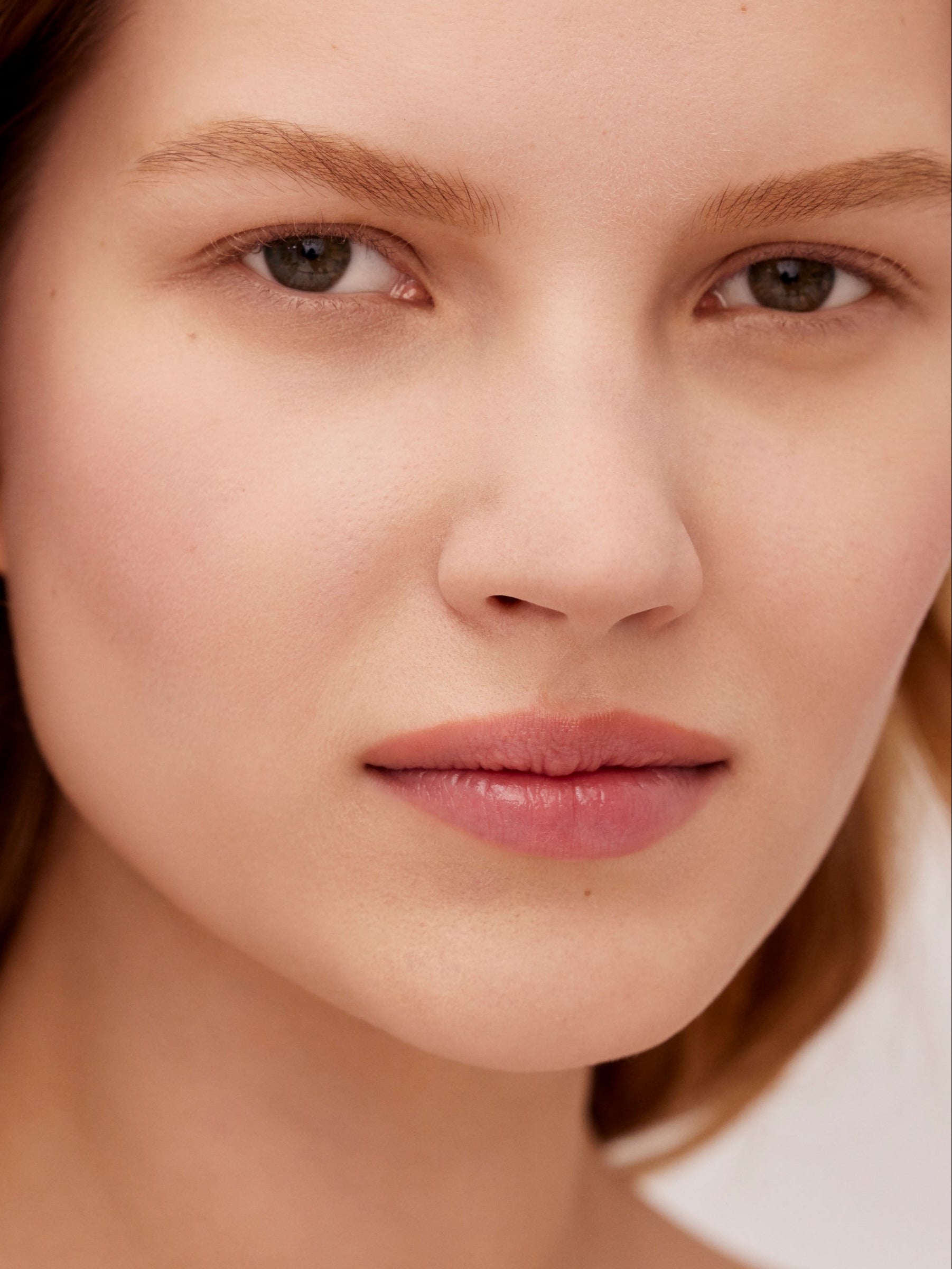 WESTMAN ATELIER Bonne Brow Defining Pencil in Stone Model Image