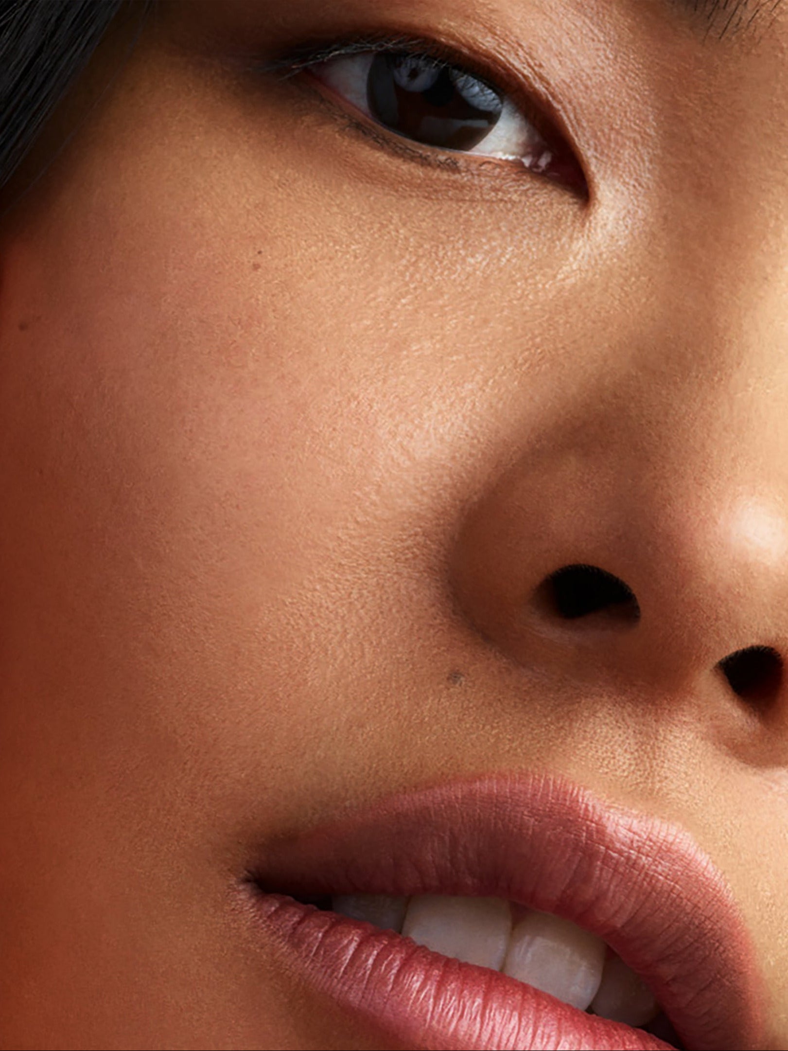 WestmanAtelier Vital Skin Foundation Stick in Atelier IX Model Image