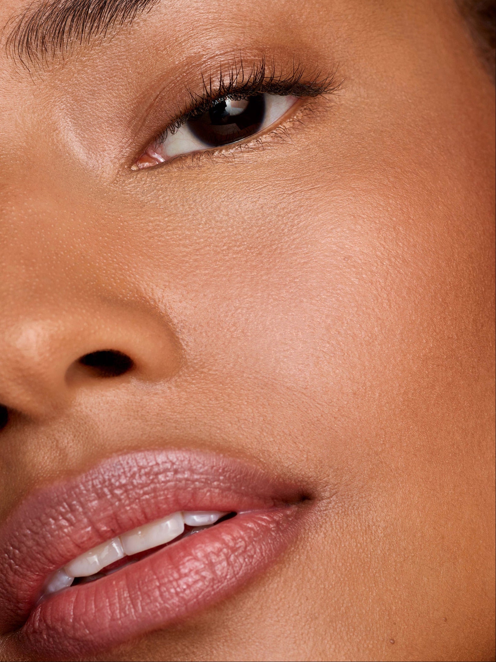 WestmanAtelier Vital Skin Foundation Stick in Atelier XI Model Image