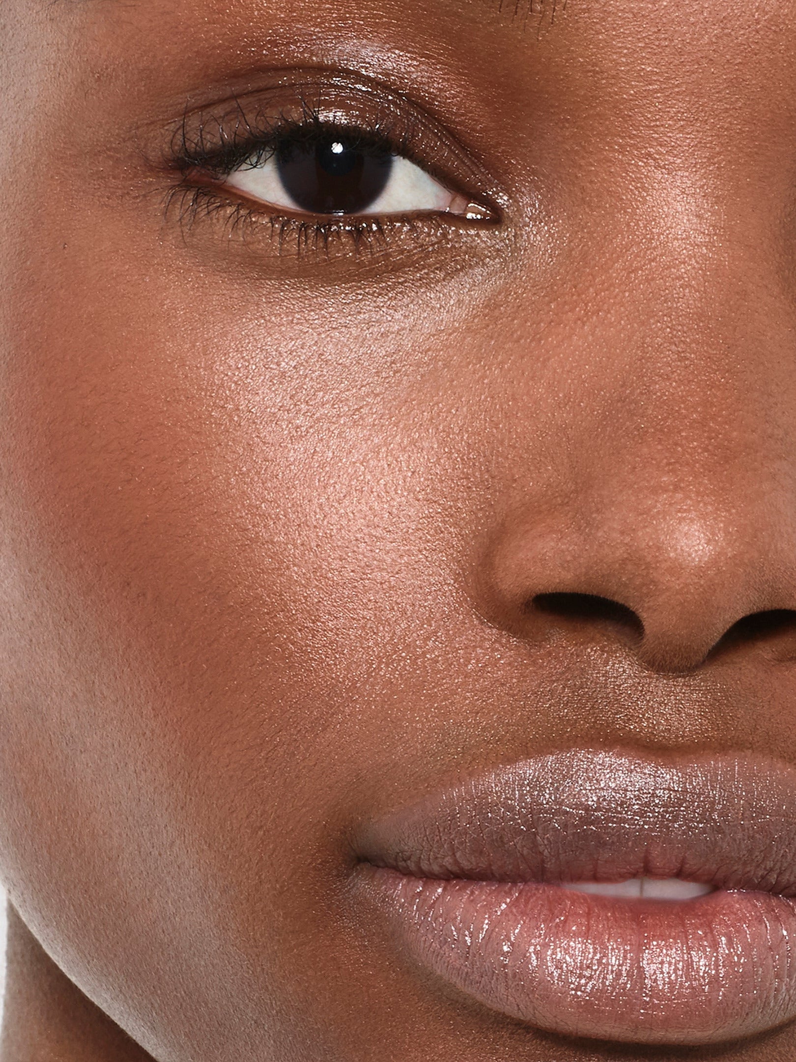 WestmanAtelier Vital Skin Foundation Stick in Atelier XII Model Image