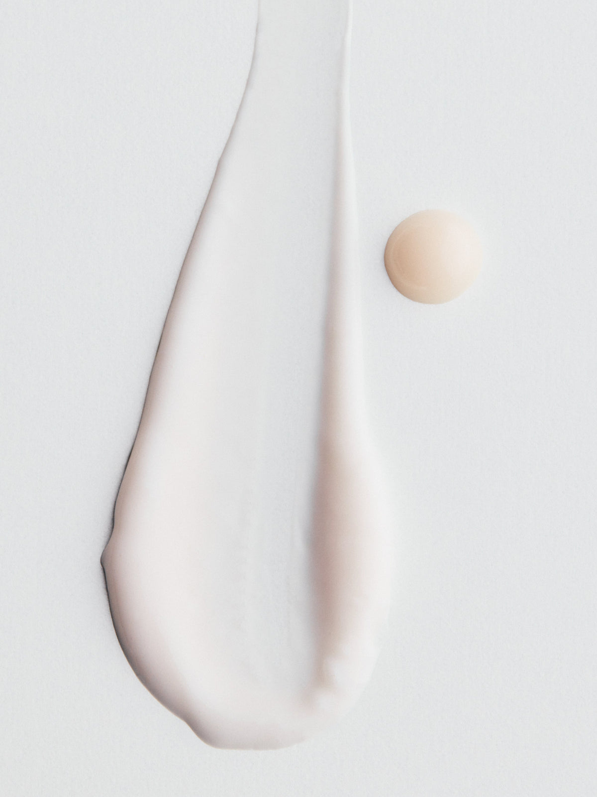 goop beauty Youth-Boost Peptide Serum texture close-up