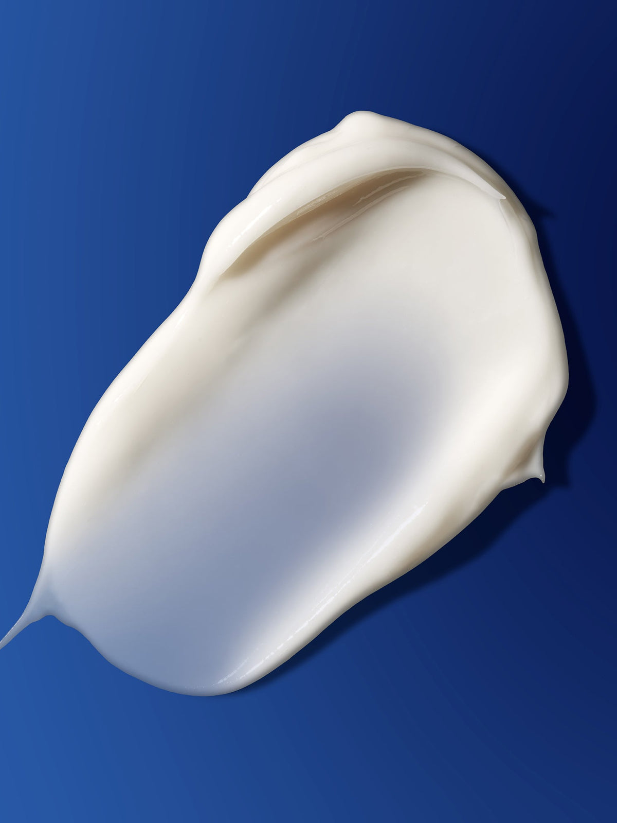 AUGUSTINUS BADER The Overnight Restorative Cream Swatch