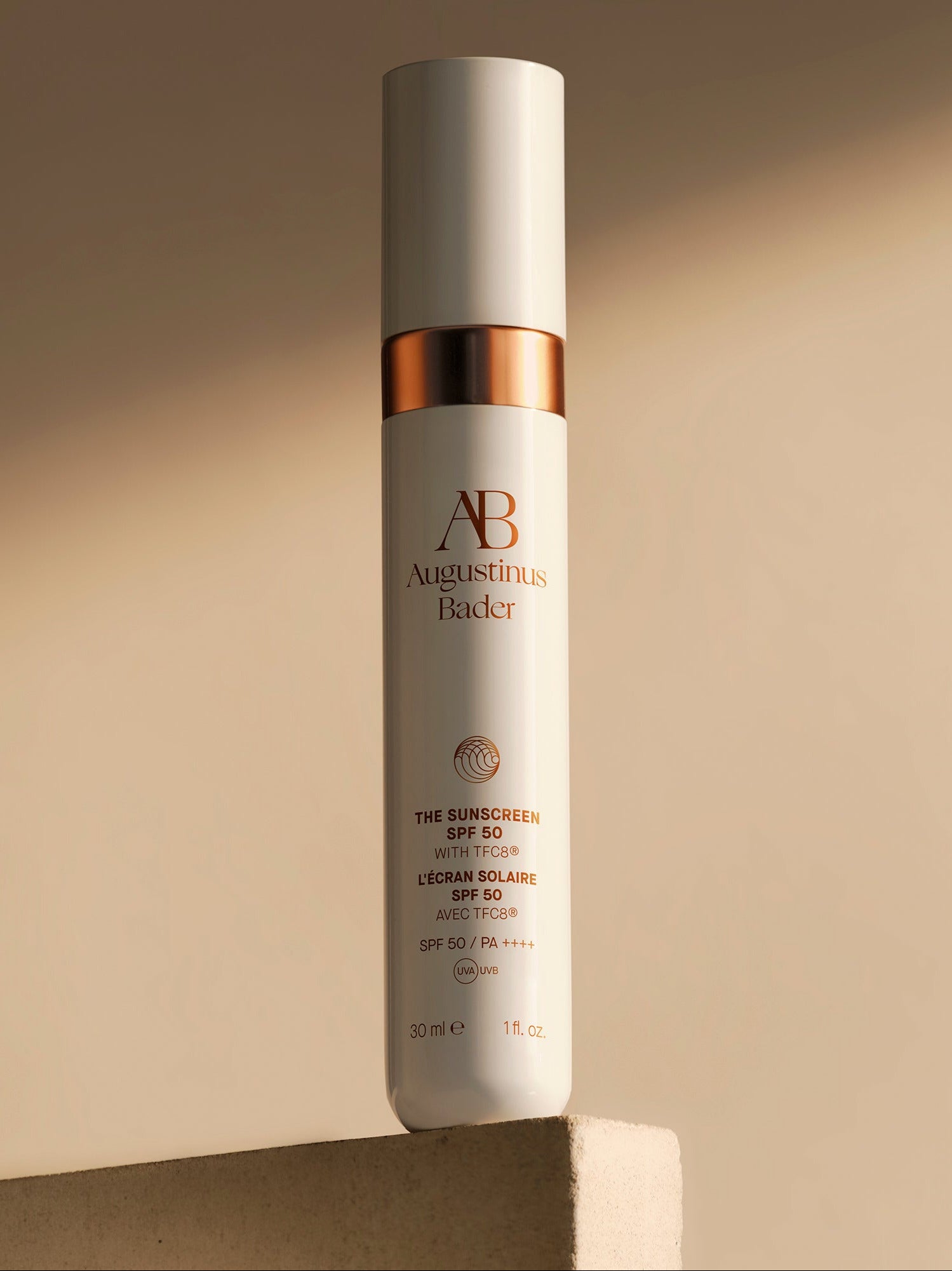 AUGUSTINUS BADER The Sunscreen SPF 50 Lifestyle