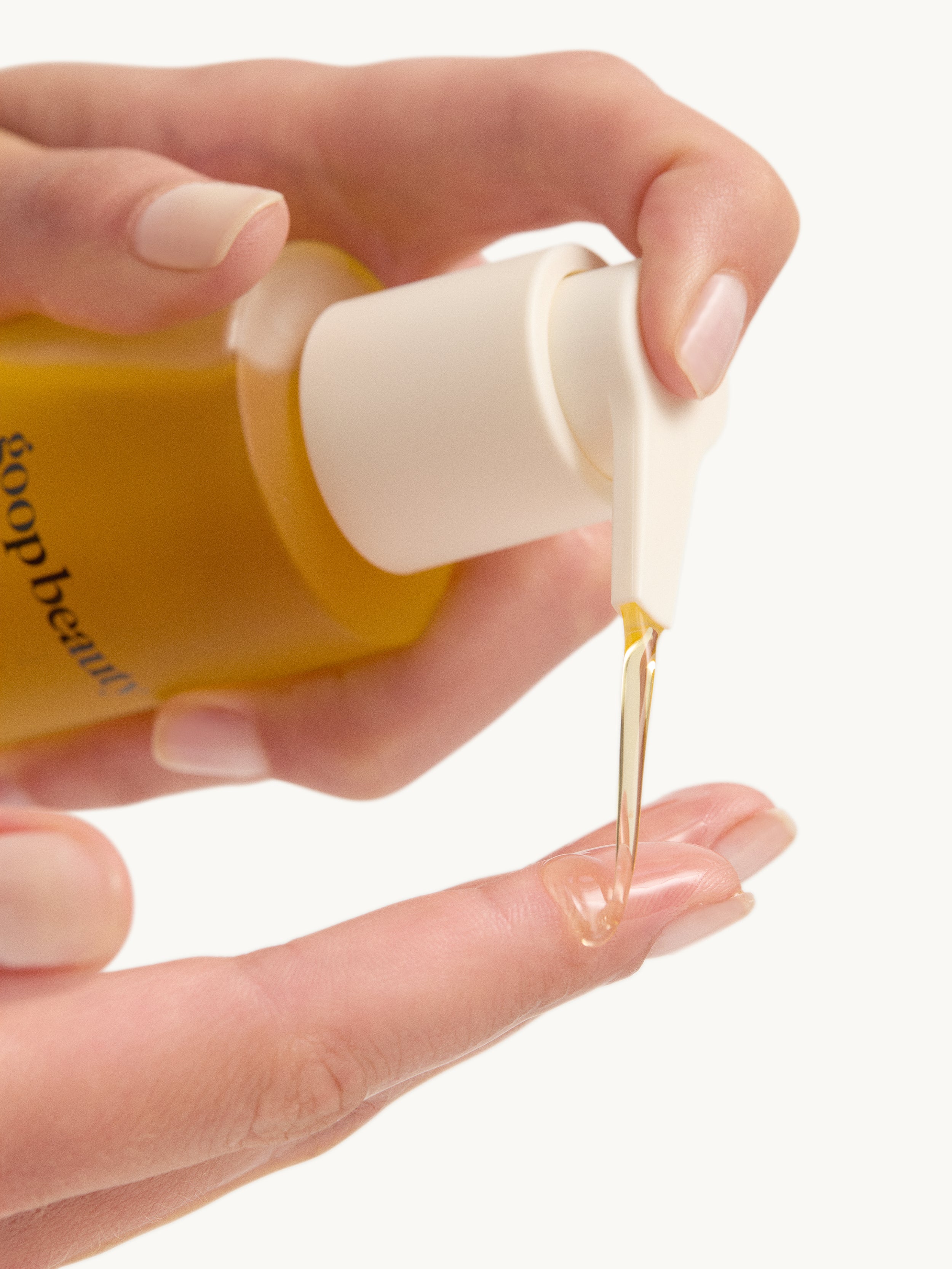 GOOP BEAUTY Afterglow Body Oil lifestyle