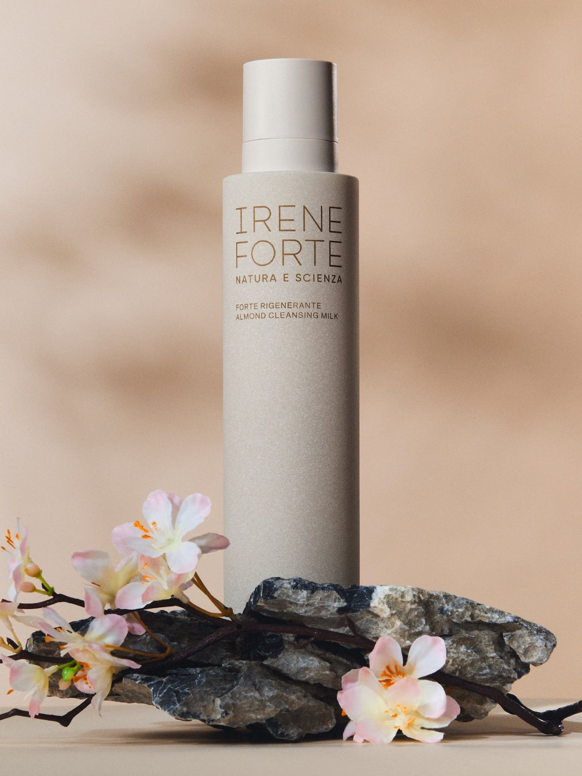 IRENE FORTE Almond Cleansing Milk with blossoms and natural stones