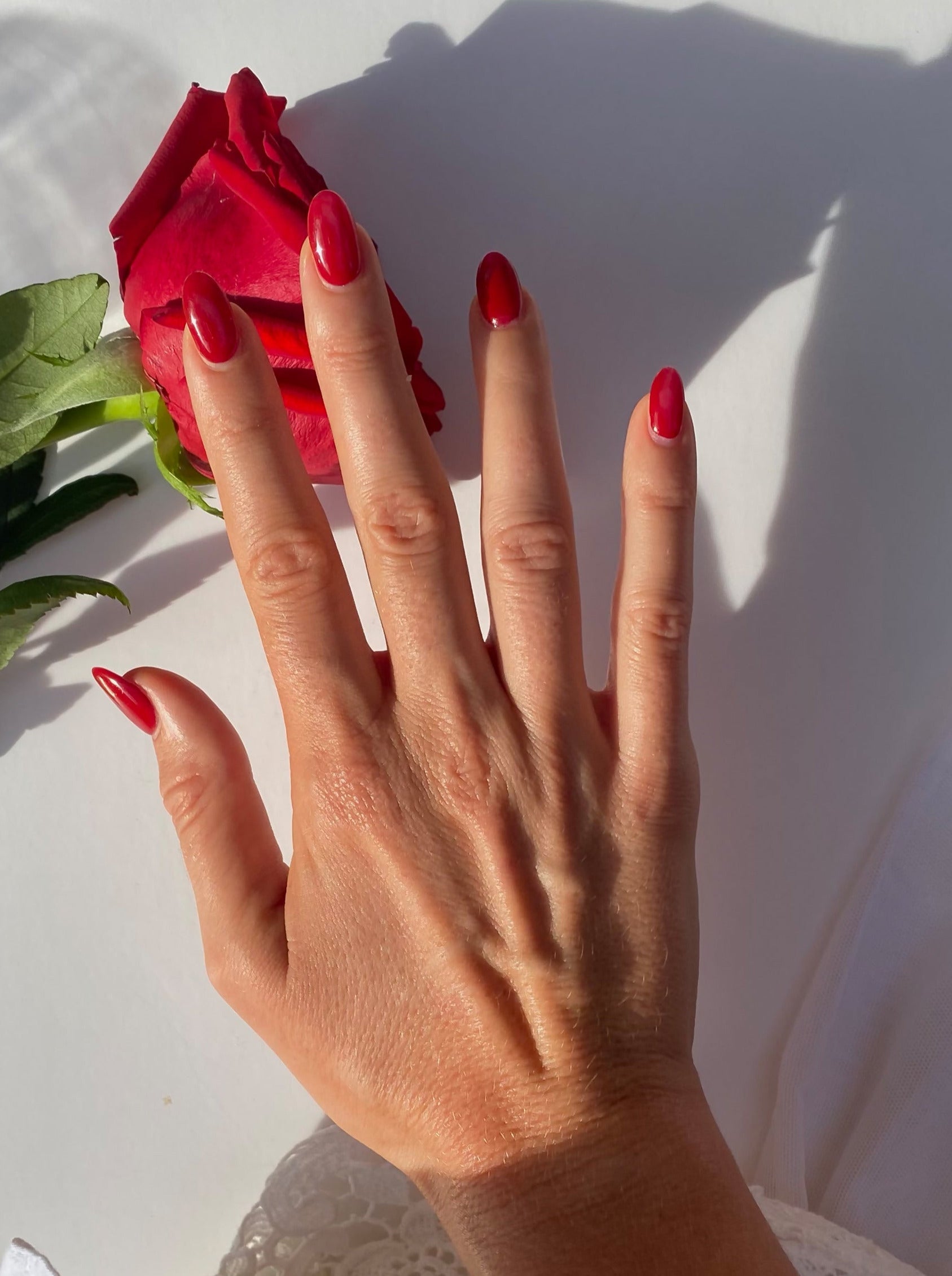 Karolin van Loon Rouge Eclipse Nail Polish