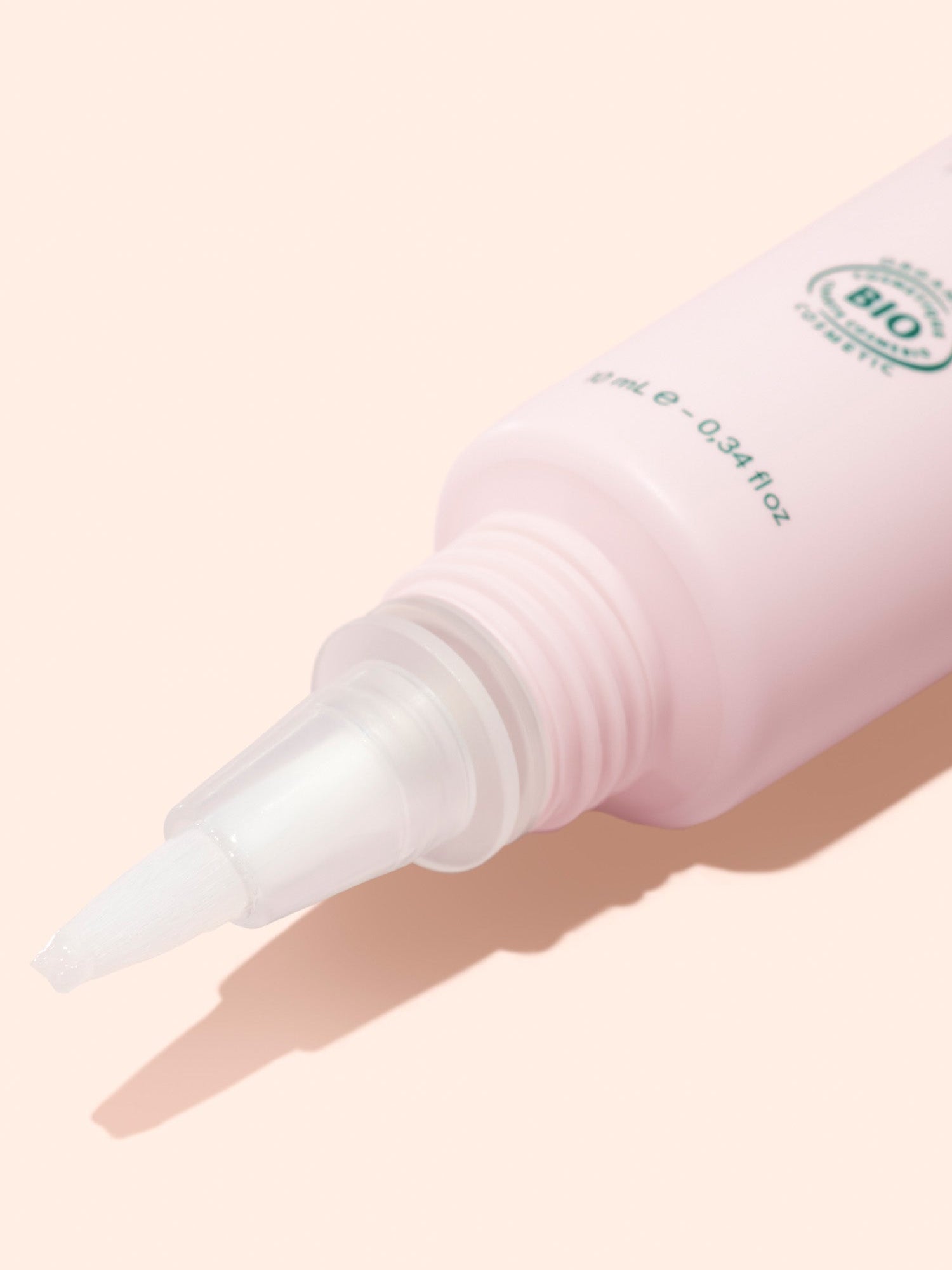MANUCURIST Concentré Perfecteur nourishing nail pen with precision applicator