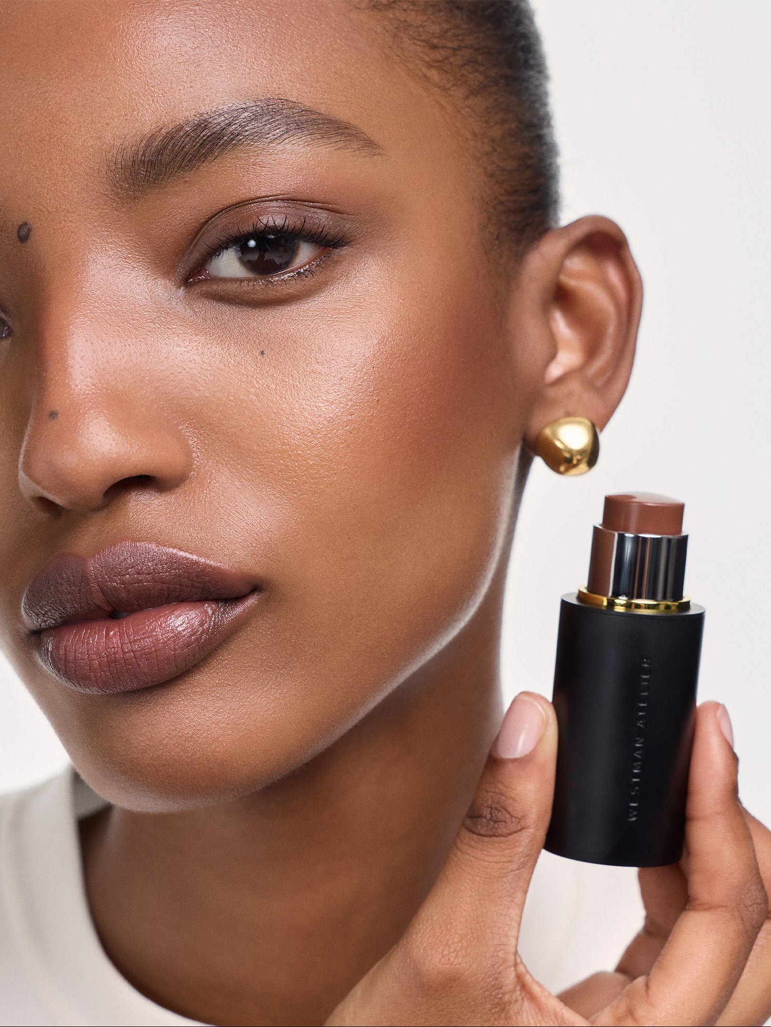 WESTMAN ATELIER Face Trace Contour Stick in Whiskey Model