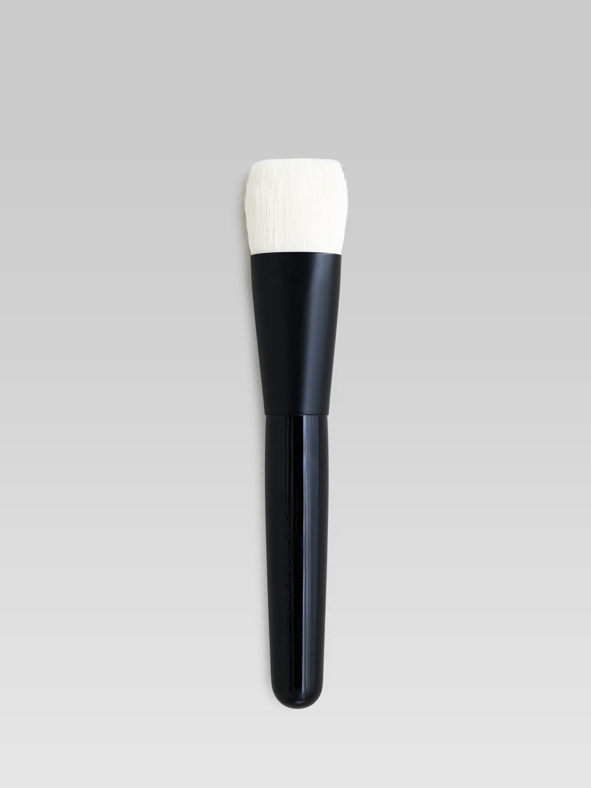 WESTMAN ATELIER Liquid Foundation Brush