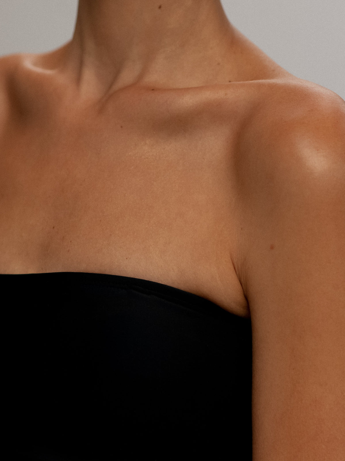 Tanned skin after using Eco by Sonya Hempitan Body Tanning Water