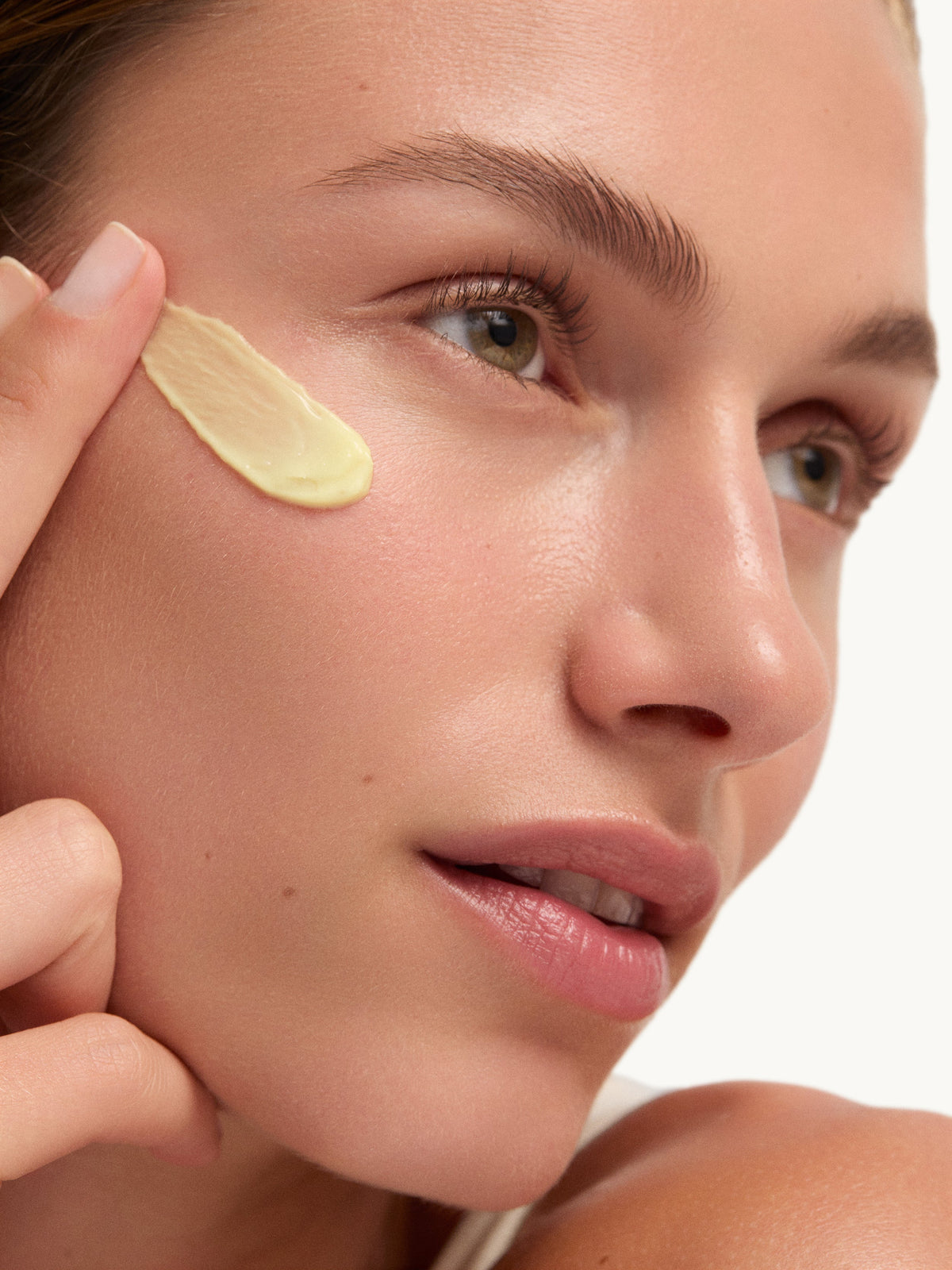 goop beauty 3x Retinol Regenerative Serum texture on skin