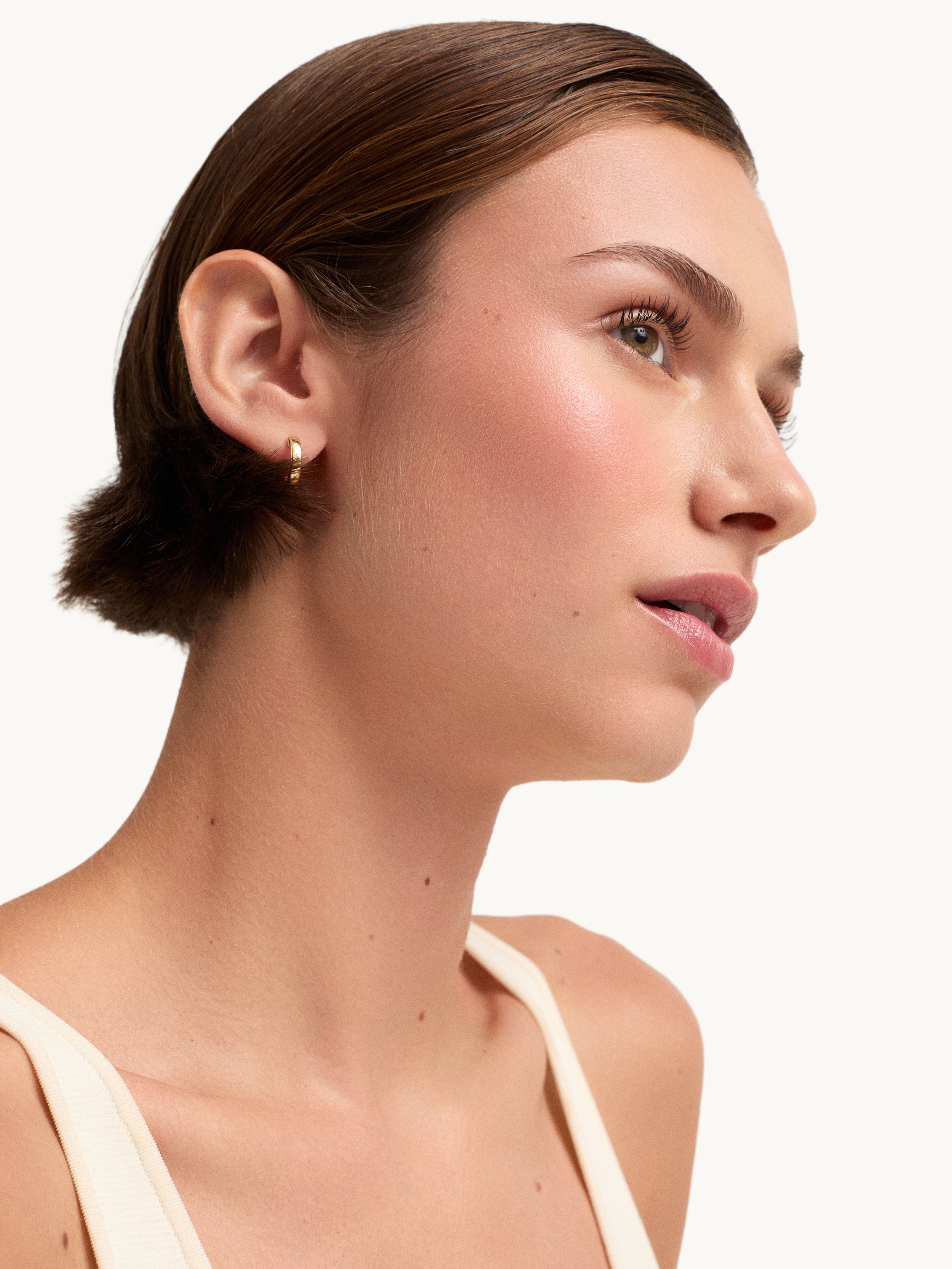 goop beauty Colorblur Glow Balm Swatch on Cheek