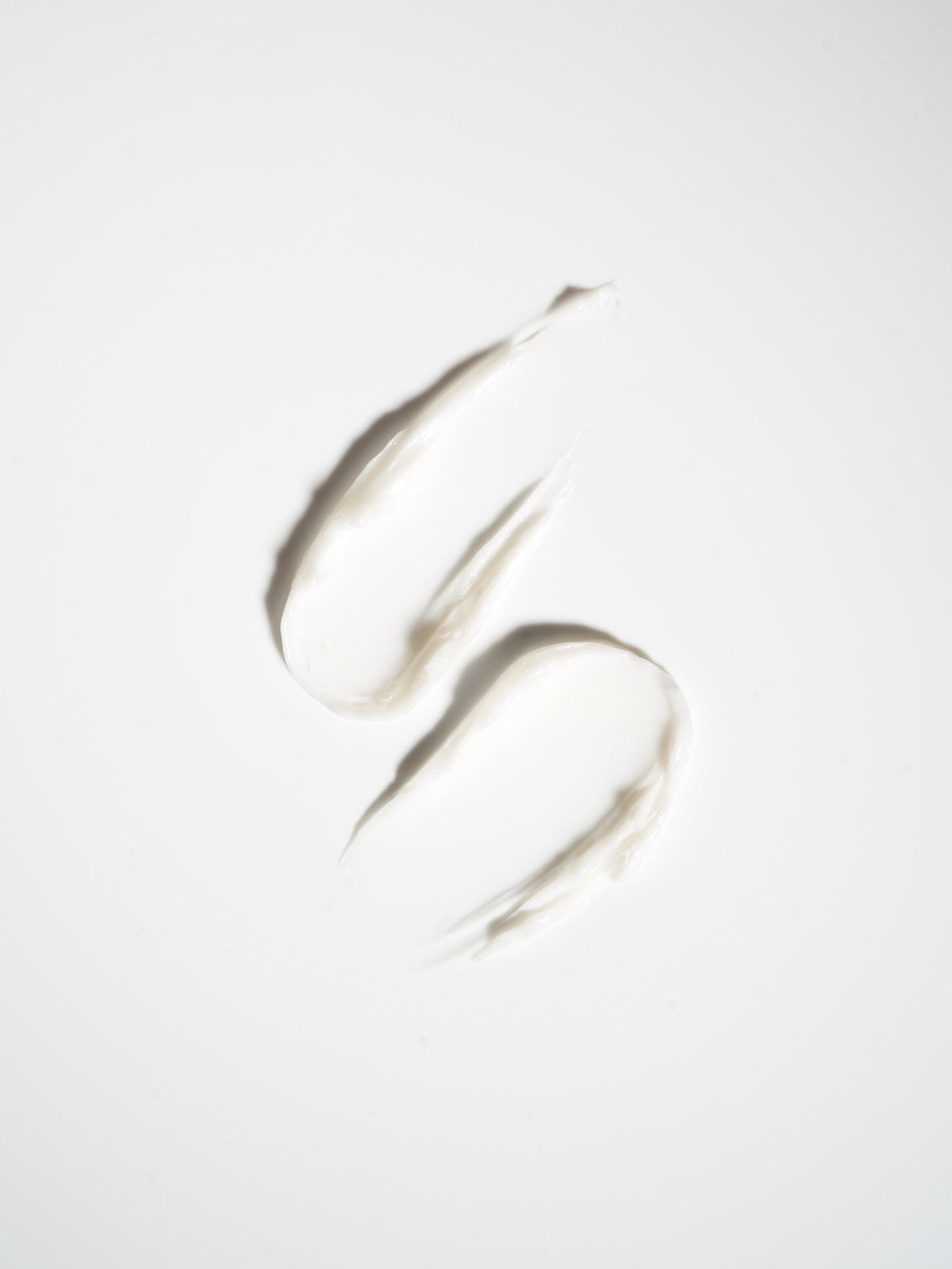 Herbivore Botanicals Cloud Milk Coconut + Maca Firming Body Cream texture swatch