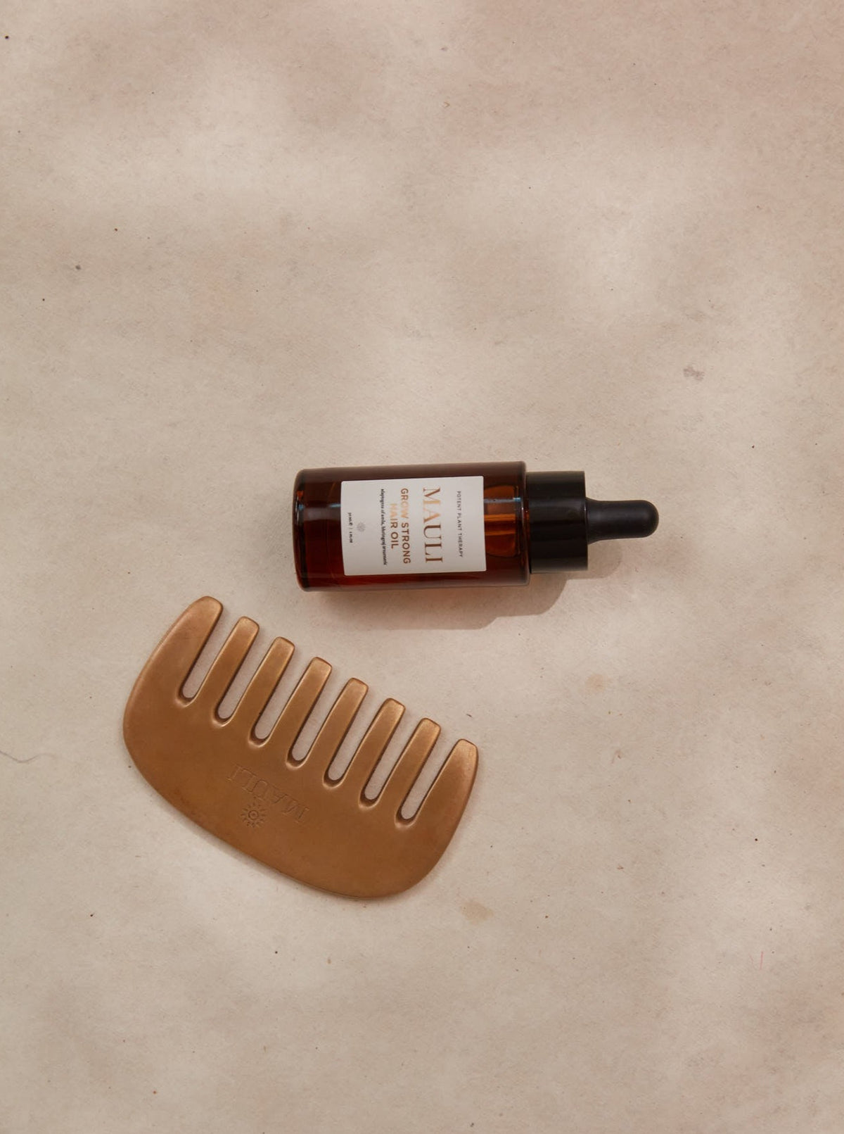 MAULI Grow Strong Hair Oil with wooden hair comb