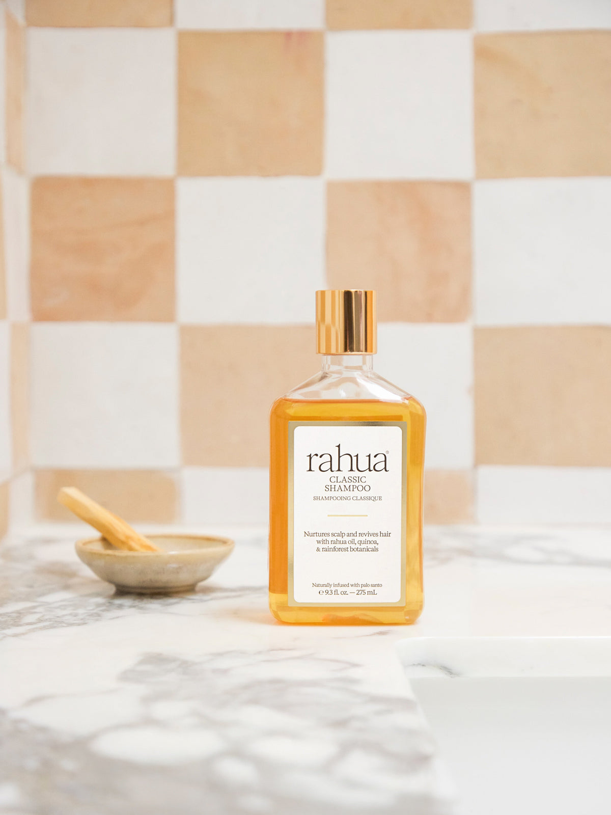 Rahua Classic Shampoo 275 ml in a natural bathroom setting