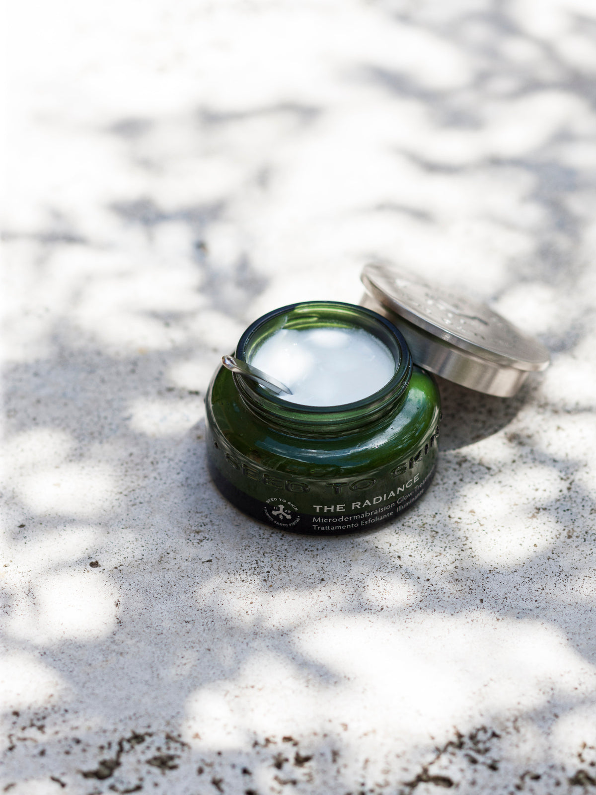 SEED TO SKIN The Radiance Exfoliating Glow Treatment 50 ml lifestyle image
