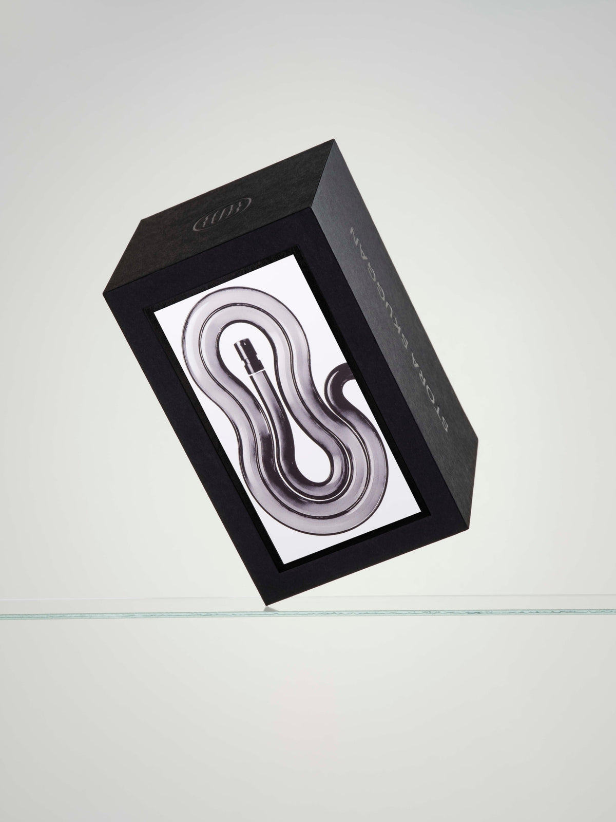 Stora Skuggan perfume box with snake illustration