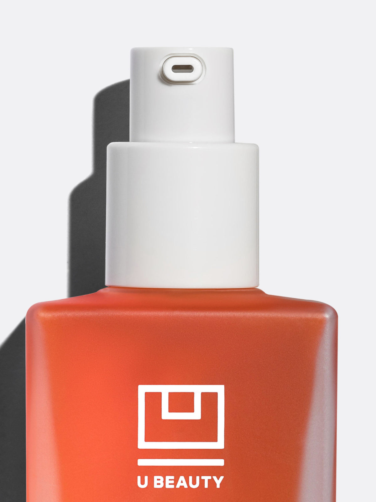 U Beauty The SUPER Intensive Face Oil bottle detail